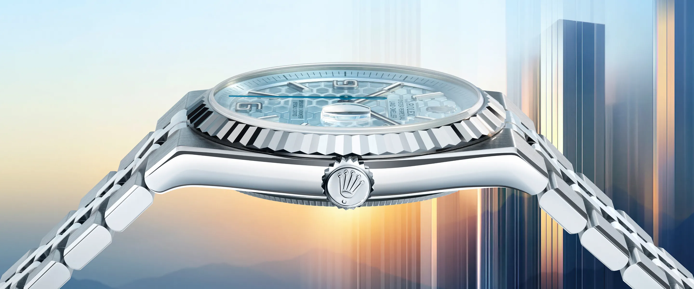 rolex-new-watches-2025-land-dweller-ambiance_m127336-0001